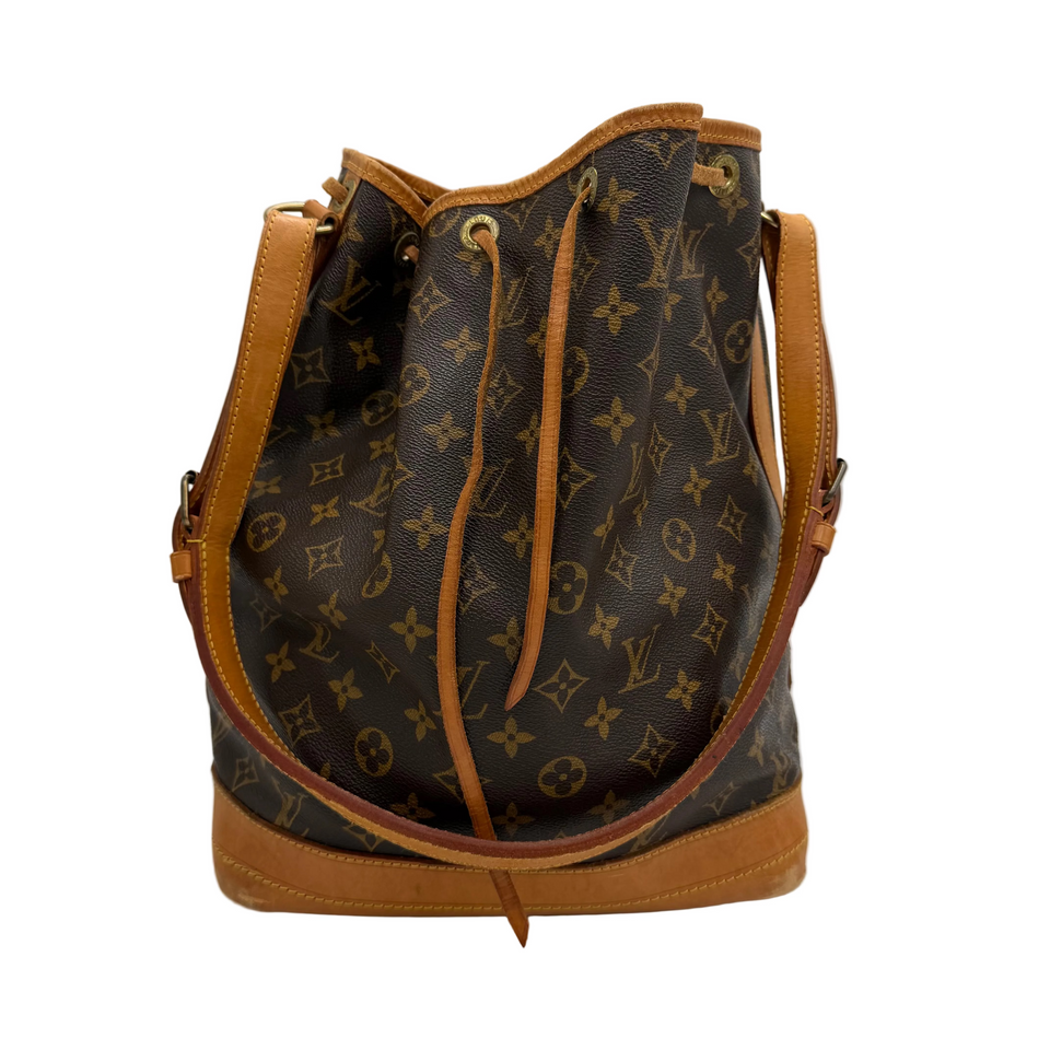 Louis Vuitton Noé i Monogram canvas med snørelukning og vachetta-læderbund, set forfra